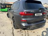 BMW X7 2020 года за 42 000 000 тг. в Алматы