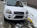 Hyundai Tucson 2008 года за 3 500 000 тг. в Уральск – фото 2