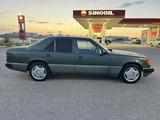 Mercedes-Benz E 230 1991 годаүшін1 250 000 тг. в Караганда – фото 4