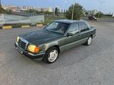 Mercedes-Benz E 230 1991 годаүшін1 250 000 тг. в Караганда