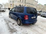 Volkswagen Touran 2007 года за 3 500 000 тг. в Лисаковск – фото 4