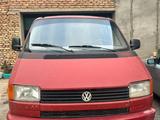Volkswagen Multivan 1994 годаүшін4 100 000 тг. в Караганда