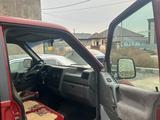 Volkswagen Multivan 1994 годаүшін4 100 000 тг. в Караганда – фото 4