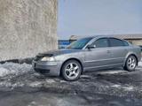 Volkswagen Passat 2002 годаүшін2 500 000 тг. в Караганда