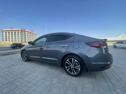 Hyundai Elantra 2020 года за 11 000 000 тг. в Алматы – фото 8