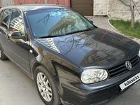 Volkswagen Golf 2003 года за 2 500 000 тг. в Астана