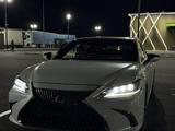 Lexus ES 250 2018 года за 14 000 000 тг. в Алматы