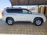 Toyota Land Cruiser Prado 2016 годаүшін18 550 000 тг. в Актау – фото 2