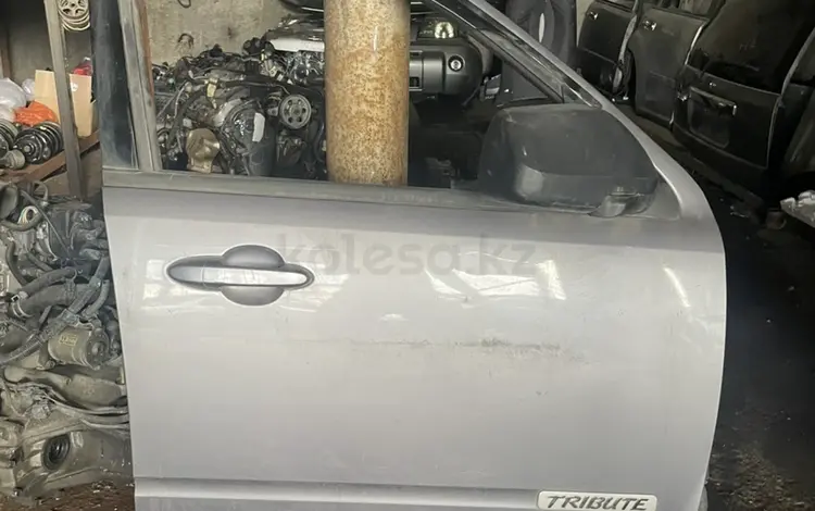 Передняя правая дверь на Mazda Tribute за 15 000 тг. в Алматы