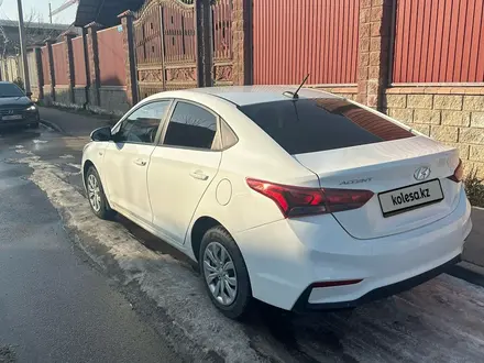 Hyundai Accent 2019 года за 6 900 000 тг. в Алматы – фото 2