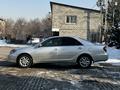 Toyota Camry 2002 годаfor5 300 000 тг. в Алматы – фото 5