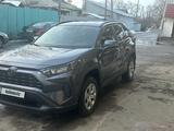 Toyota RAV4 2020 года за 14 500 000 тг. в Алматы – фото 4