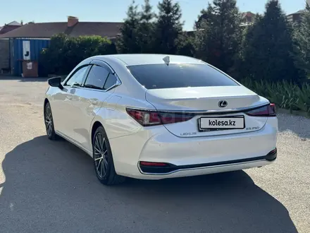 Lexus ES 250 2022 года за 23 500 000 тг. в Караганда – фото 5