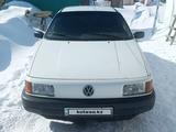 Volkswagen Passat 1990 года за 1 400 000 тг. в Астана