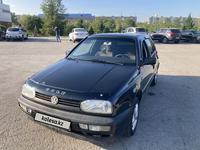 Volkswagen Golf 1994 годаүшін1 700 000 тг. в Астана