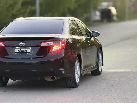 Toyota Camry 2013 года за 5 800 000 тг. в Уральск – фото 4