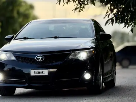 Toyota Camry 2013 года за 5 800 000 тг. в Уральск