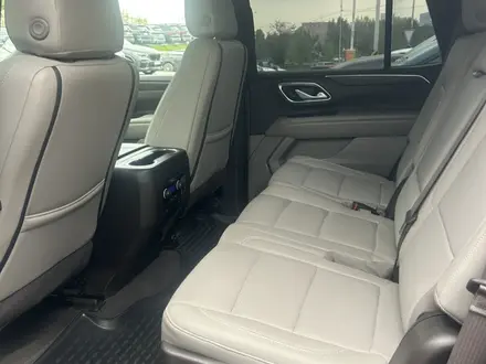 Chevrolet Tahoe 2022 года за 35 000 000 тг. в Алматы – фото 16