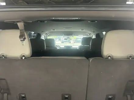 Chevrolet Tahoe 2022 года за 35 000 000 тг. в Алматы – фото 20