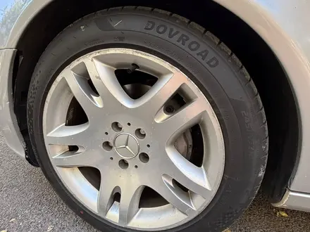 Mercedes-Benz E 220 2003 года за 3 900 000 тг. в Алматы – фото 11