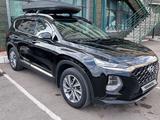 Hyundai Santa Fe 2020 года за 14 567 890 тг. в Астана