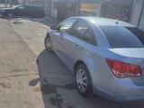 Chevrolet Cruze 2011 года за 3 200 000 тг. в Тараз – фото 2