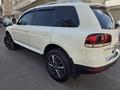 Volkswagen Touareg 2007 года за 7 500 000 тг. в Алматы – фото 8