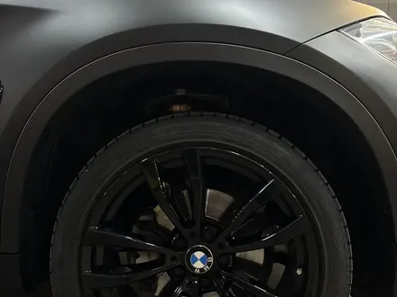 BMW X6 2015 года за 15 000 000 тг. в Алматы – фото 7