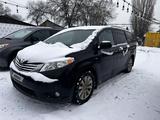 Toyota Sienna 2017 годаfor14 700 000 тг. в Алматы