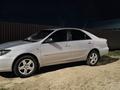 Toyota Camry 2002 года за 3 800 000 тг. в Атырау – фото 2