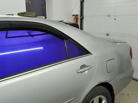 Toyota Camry 2002 года за 3 800 000 тг. в Атырау – фото 3