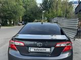 Toyota Camry 2014 годаүшін8 800 000 тг. в Тараз – фото 2