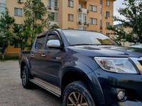 Toyota Hilux 2013 года за 7 800 000 тг. в Атырау