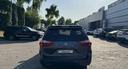 Toyota Sienna 2015 года за 13 000 000 тг. в Алматы – фото 4