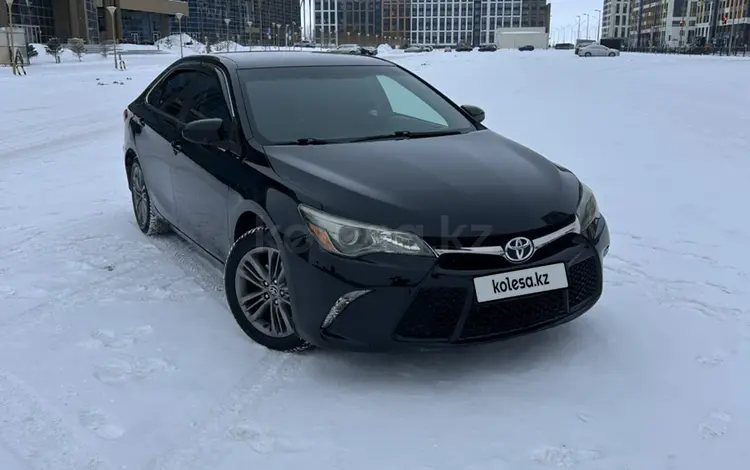 Toyota Camry 2016 годаfor9 090 000 тг. в Астана