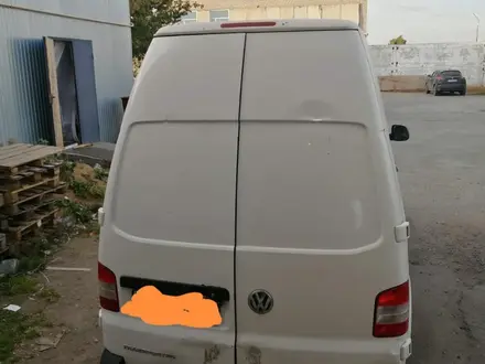 Volkswagen Transporter 2013 года за 8 000 000 тг. в Астана – фото 4