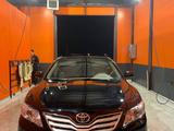 Toyota Camry 2010 года за 6 000 000 тг. в Кульсары – фото 2