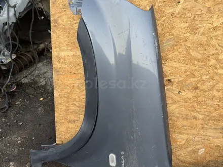 Передние крылья Honda Crv 2поколение за 2 777 тг. в Актобе – фото 6