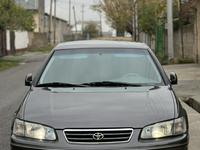 Toyota Camry 2000 годаfor4 900 000 тг. в Шымкент