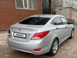 Hyundai Accent 2013 года за 6 100 000 тг. в Усть-Каменогорск – фото 2