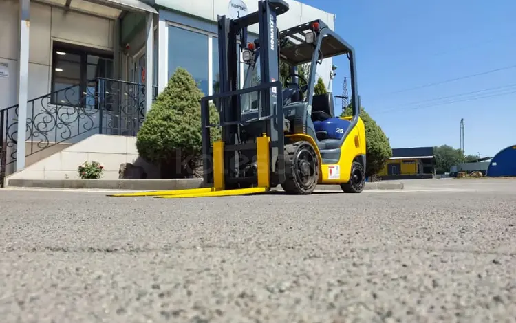 Komatsu  FG25, автомат, бензин 2.5 тонны на 3 метра 2007 года за 5 300 000 тг. в Алматы