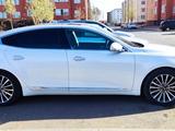 Kia K7 2016 года за 11 100 000 тг. в Астана – фото 2