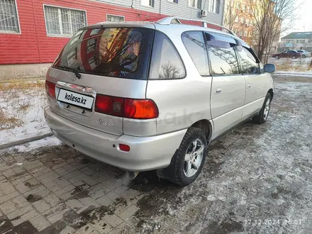 Toyota Ipsum 1998 года за 2 950 000 тг. в Павлодар – фото 4