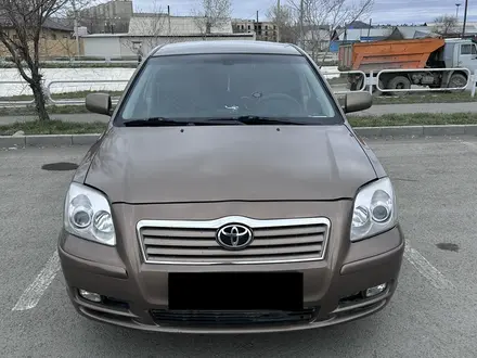 Toyota Avensis 2004 годаүшін4 500 000 тг. в Семей