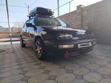 Volkswagen Golf 1993 годаүшін2 300 000 тг. в Алматы