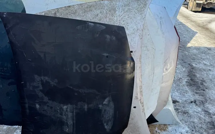 Капот Тайота Камри 10 за 100 000 тг. в Алматы