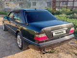 Mercedes-Benz E 280 1994 годаүшін2 300 000 тг. в Атырау – фото 3