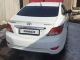 Hyundai Accent 2012 года за 5 500 000 тг. в Уральск – фото 2