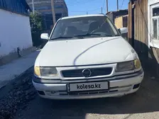 Opel Astra, 1997
