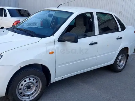 ВАЗ (Lada) Granta 2190 2013 года за 2 500 000 тг. в Атырау – фото 3